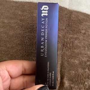New! Urban Decay Eyeshadow Primer Potion
